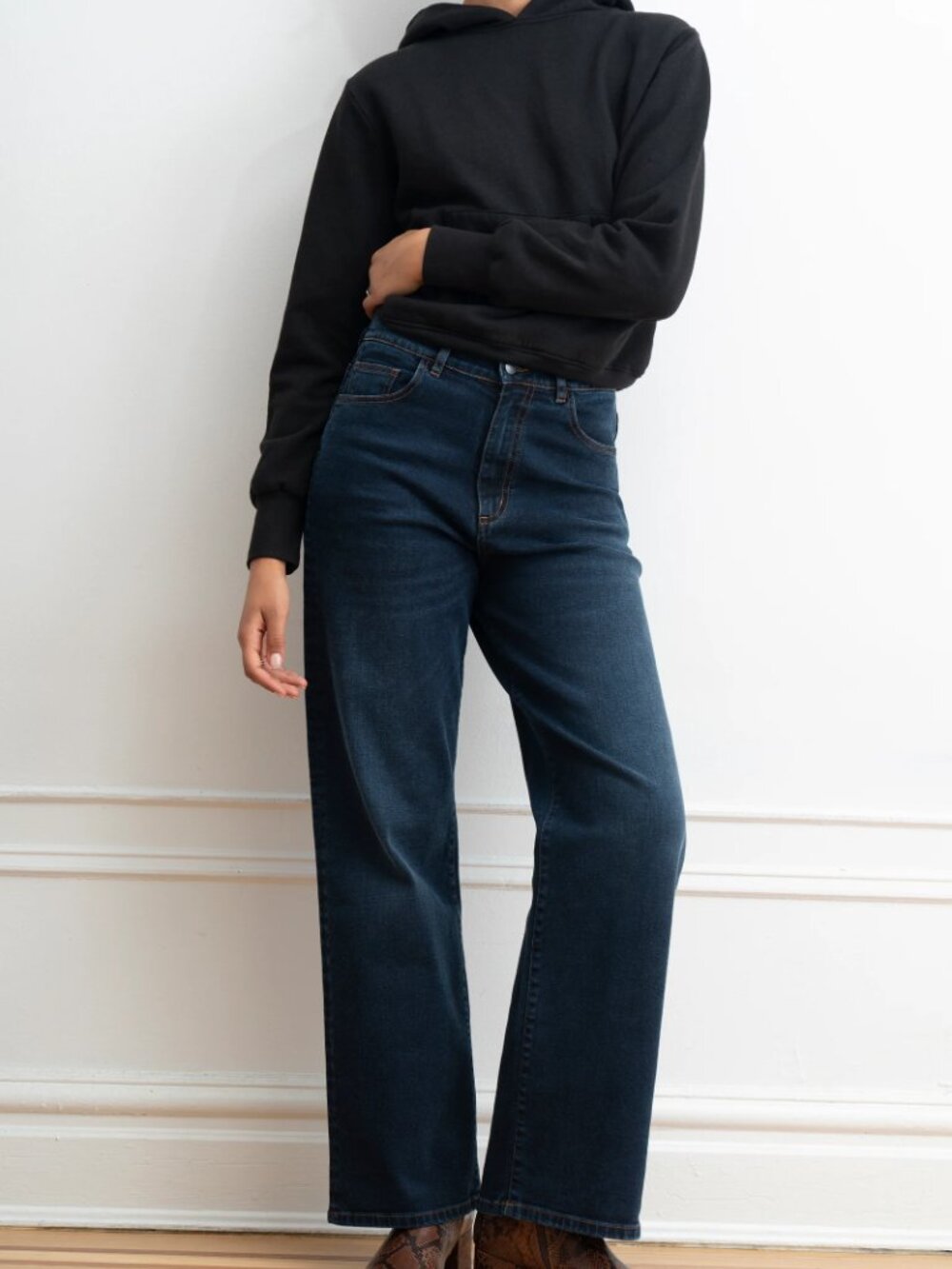 Francois High Rise Wide Leg Jeans - Picture 4 of 6